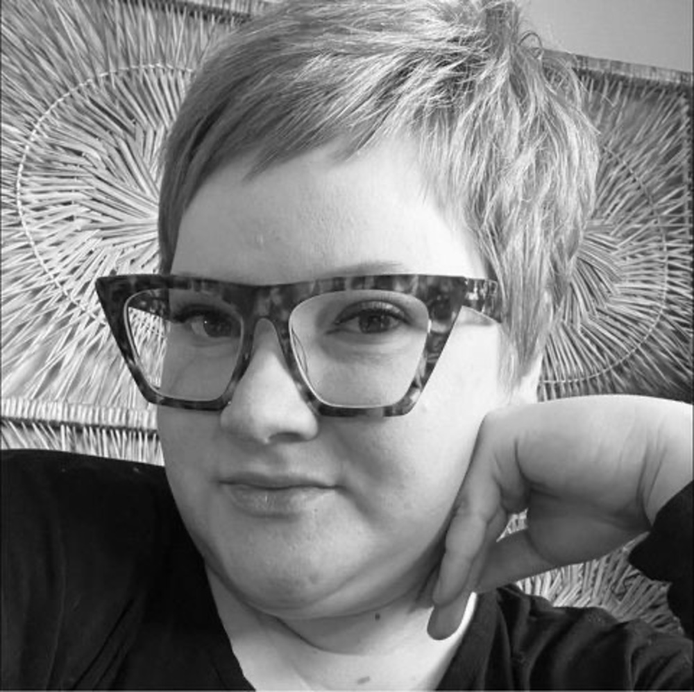 Meet your Posher, Jenni